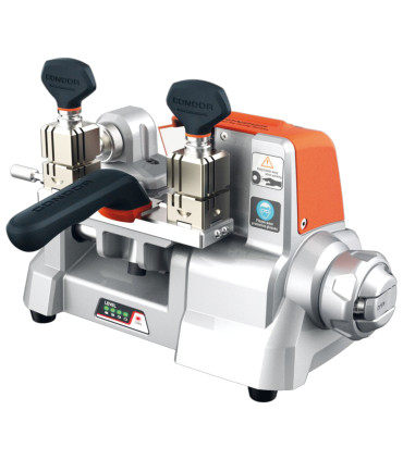 XC-009 Machine de taille semi-automatique avec batterie pour clés plates XHorse